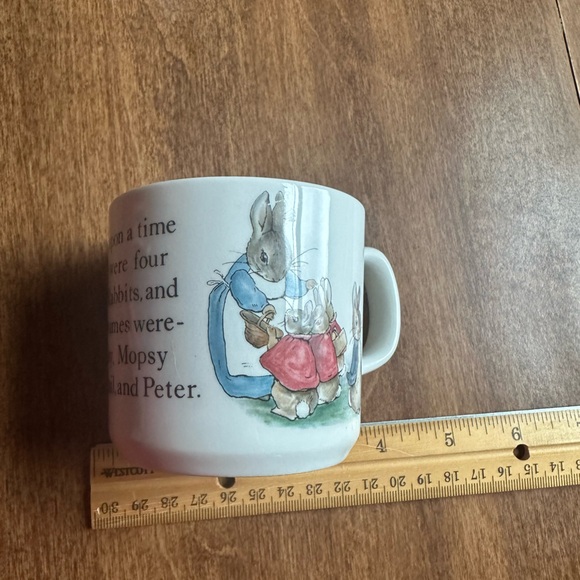 2 Wedgewood small China Peter Rabbit and Miss Tiggy Winkle children mugs - Picture 2 of 12